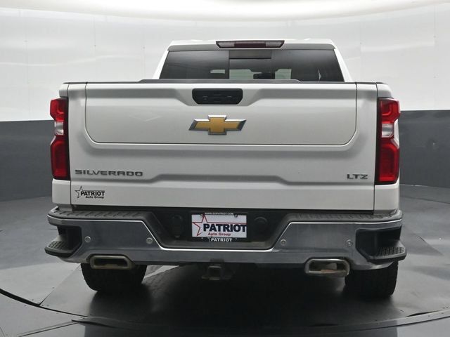 Used 2021 Chevrolet Silverado 1500 LTZ AWD/4WD image 30