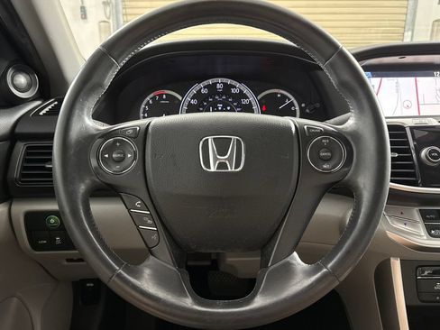 Used 2015 Honda Accord EX-L image 13