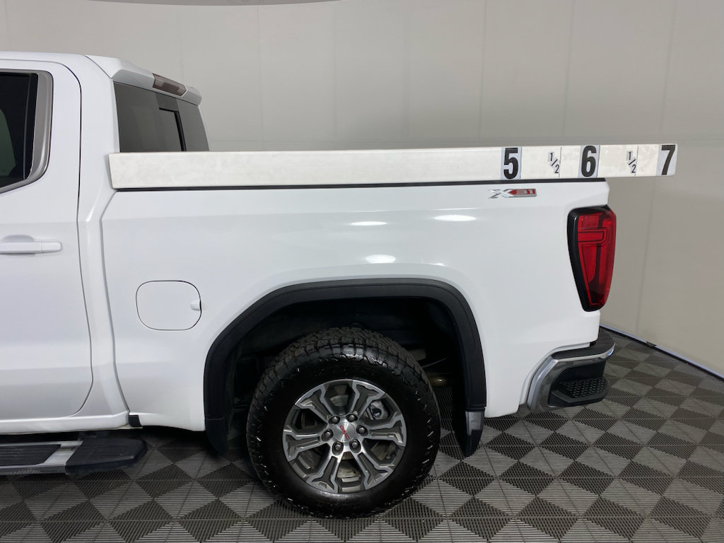 Used 2024 GMC Sierra 1500 SLE w/ Preferred Package AWD/4WD image 6