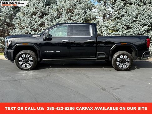 Used 2025 GMC Sierra 3500 Denali image 4