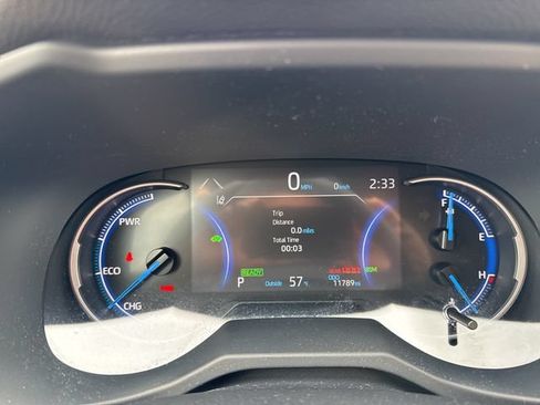 Used 2025 Toyota RAV4 XLE Premium AWD/4WD image 40