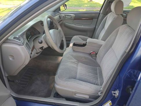 Used 2004 Chevrolet Impala FWD image 10