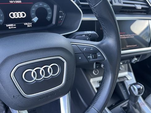 Used 2023 Audi Q3 2.0T Premium image 13