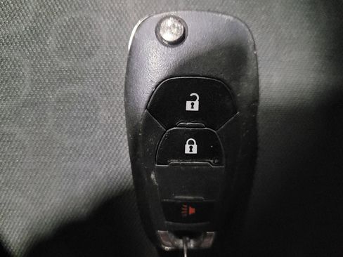 Used 2019 Chevrolet Trax LS image 32