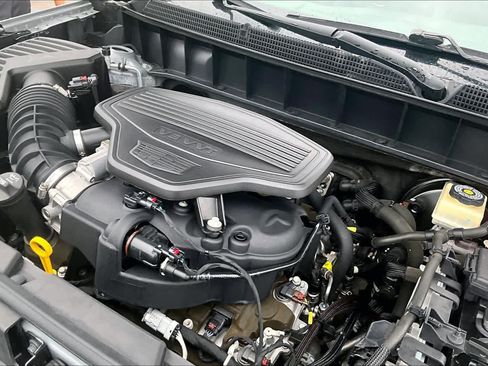 Used 2017 Cadillac XT5 Luxury FWD image 31