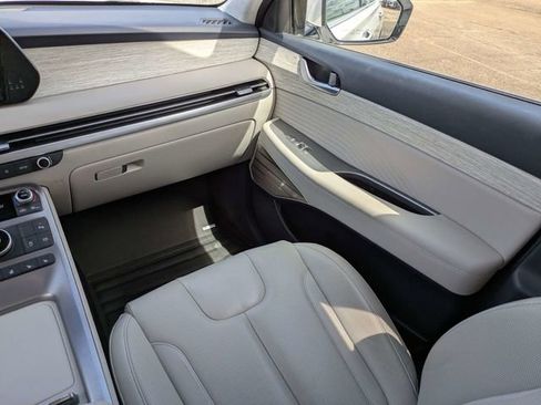 Used 2023 Hyundai Palisade Calligraphy FWD image 17