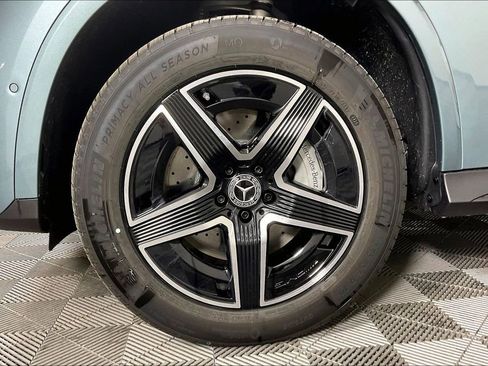 Used 2026 Mercedes-Benz GLC 300 4MATIC image 11