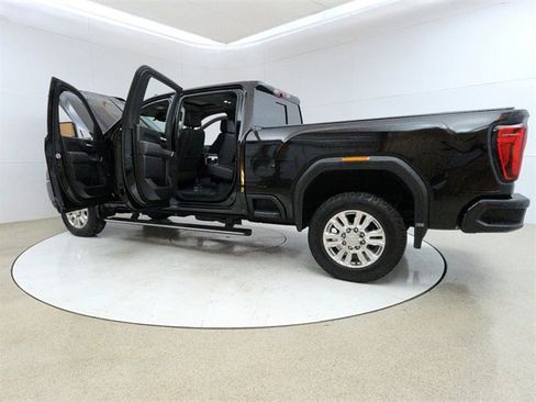 Used 2022 GMC Sierra 2500 Denali w/ Denali Ultimate Package image 11