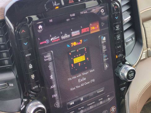 Used 2019 RAM 1500 Limited image 13