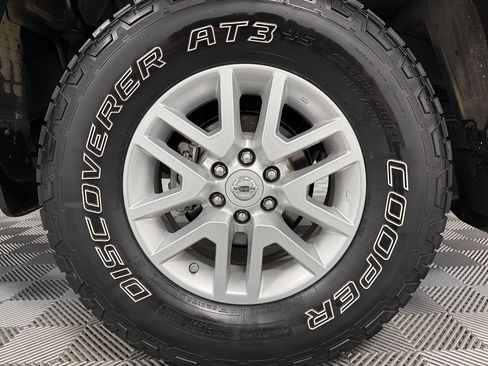 Used 2019 Nissan Frontier SV image 24