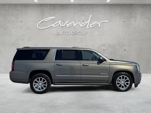 Used 2018 GMC Yukon XL Denali w/ Denali Ultimate Package image 17