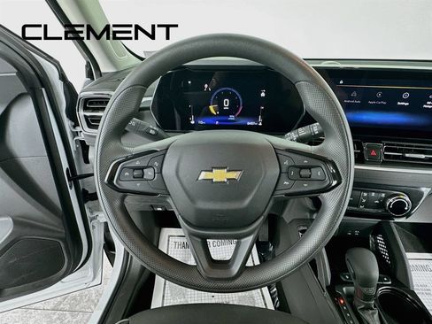 Used 2026 Chevrolet TrailBlazer LT FWD image 15