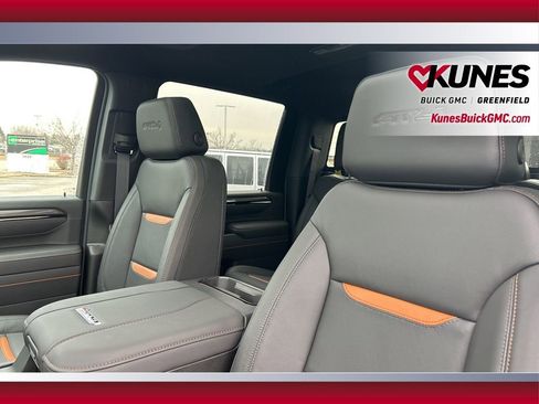 New 2026 GMC Sierra 2500 AT4 w/ AT4 Premium Plus Package image 19