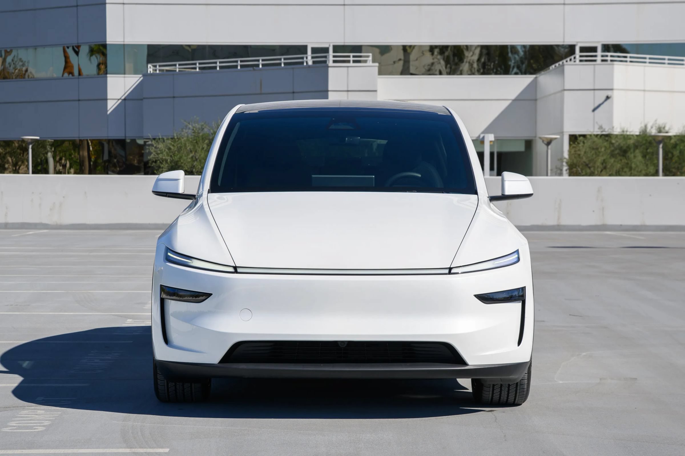 Used 2026 Tesla Model Y Long Range AWD/4WD image 5
