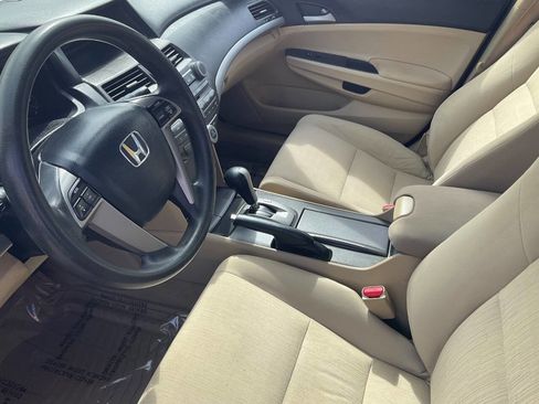 Used 2012 Honda Accord LX image 10