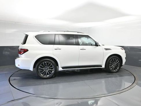 Used 2023 Nissan Armada Platinum w/ Captain's Chairs Package image 15