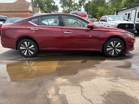 Used 2019 Nissan Altima 2.5 SV AWD/4WD image 4