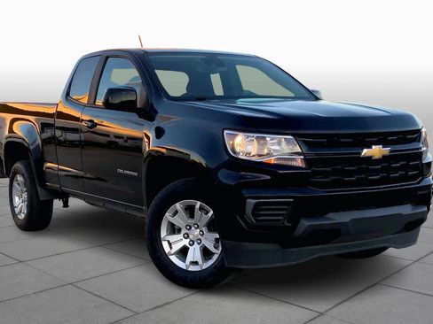 Used 2022 Chevrolet Colorado LT w/ Fleet Safety Package image 2