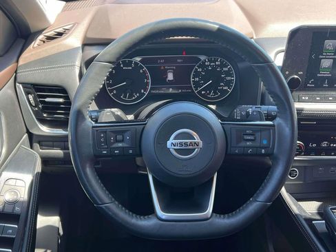 Used 2021 Nissan Rogue SL w/ Premium Package AWD/4WD image 15