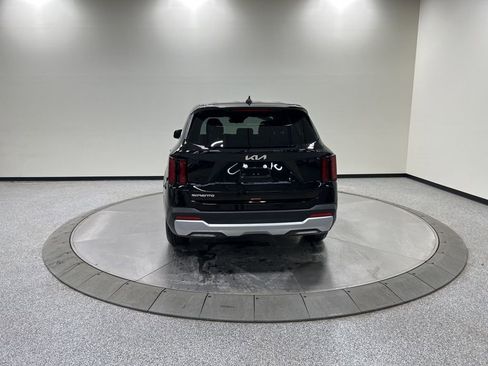 New 2026 Kia Sorento LX image 6