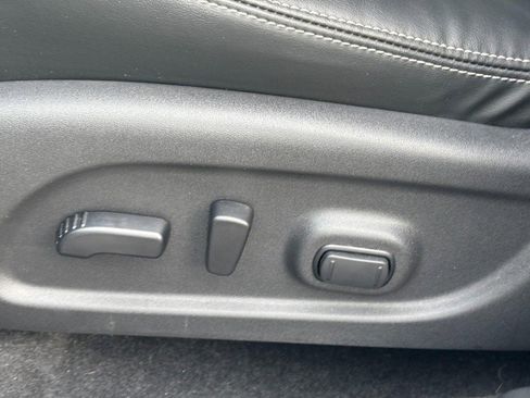 Used 2024 Nissan Murano SV w/ SV Midnight Edition Package image 23