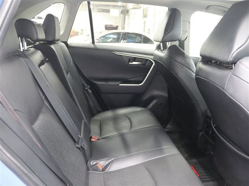 Used 2022 Toyota RAV4 TRD Off-Road AWD/4WD image 20