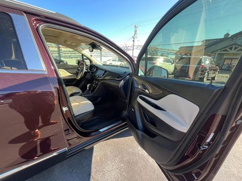 Used 2017 Buick Encore Premium w/ Experience Buick Package image 21