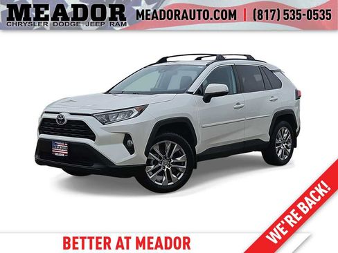 Used 2021 Toyota RAV4 XLE Premium FWD image 1