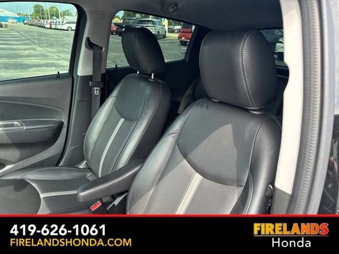 Used 2022 Chevrolet Spark LT FWD image 16