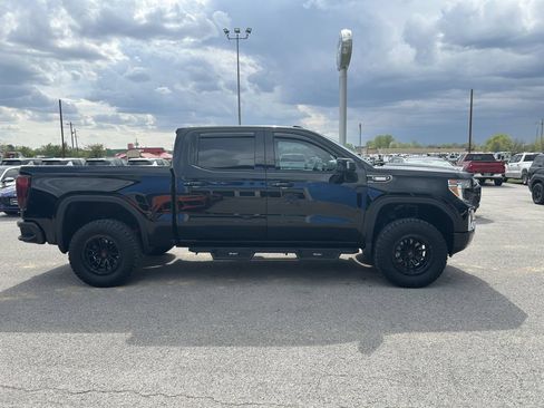 Used 2020 GMC Sierra 1500 AT4 w/ AT4 Premium Package AWD/4WD image 3