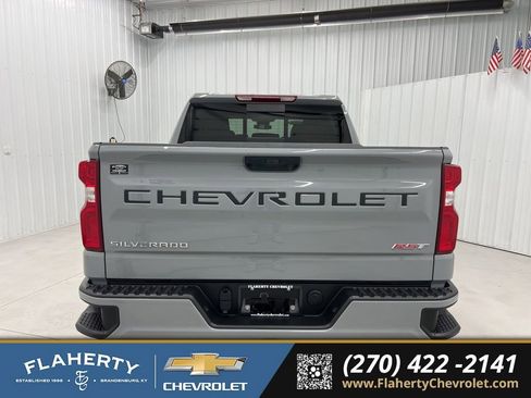 Used 2025 Chevrolet Silverado 1500 RST w/ Convenience Package II image 4