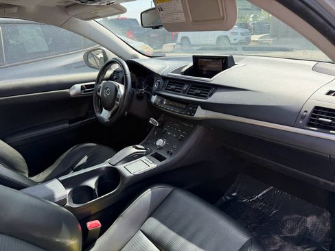 Used 2012 Lexus CT 200h Premium w/ Premium Audio Pkg FWD image 30