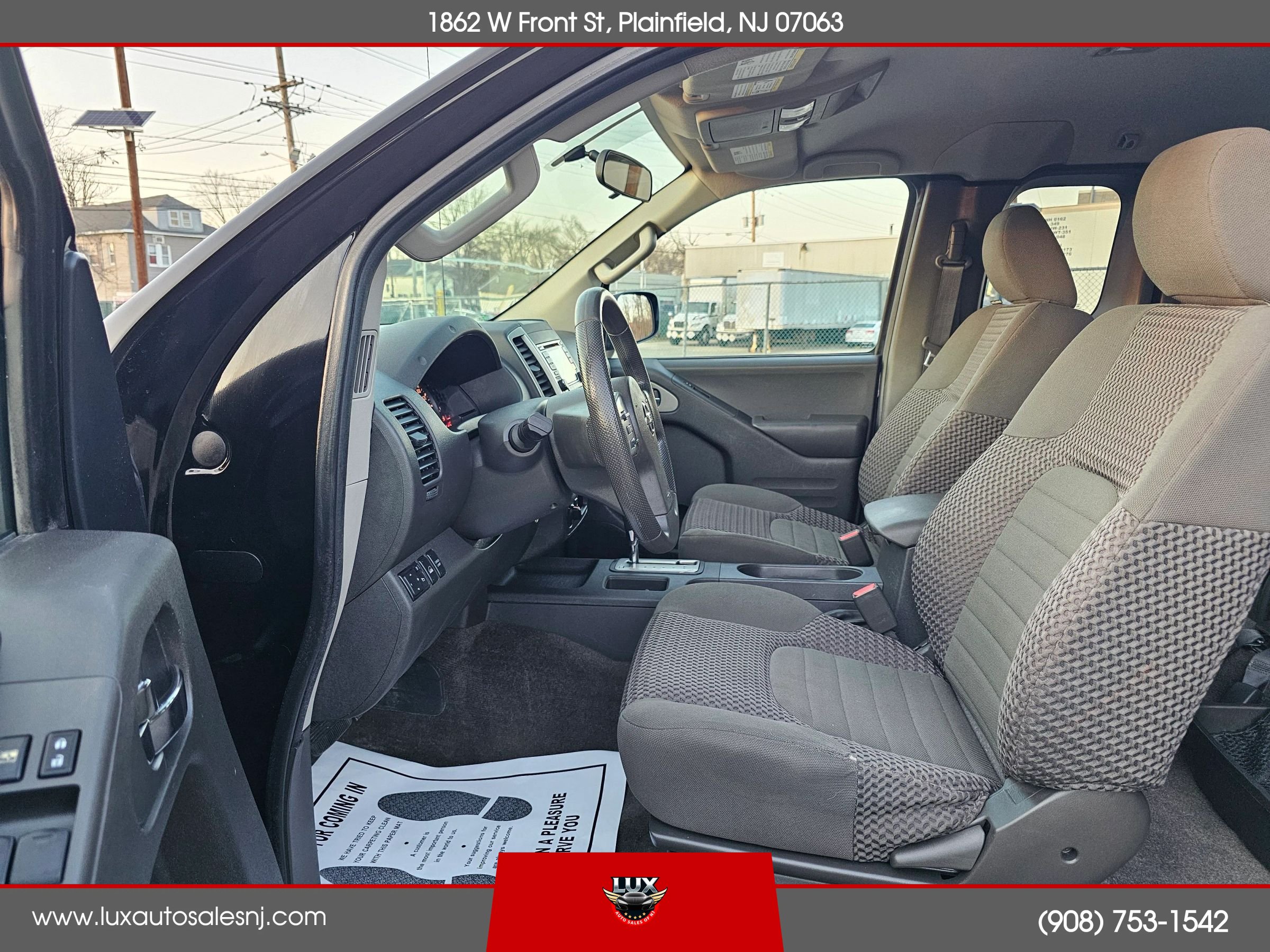 Used 2015 Nissan Frontier SV AWD/4WD image 17
