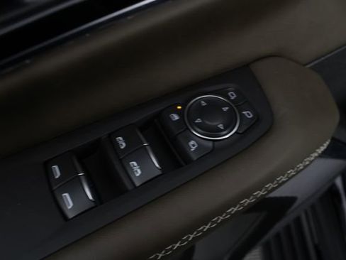 New 2026 GMC Yukon XL Denali Ultimate image 19