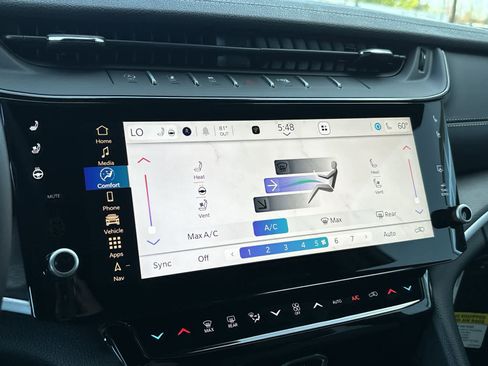 New 2026 Jeep Grand Cherokee Limited Reserve image 17