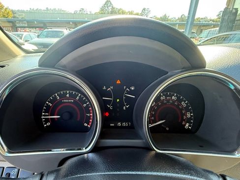 Used 2011 Toyota Highlander SE image 22