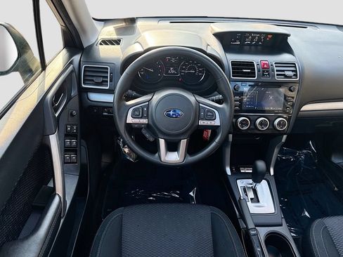 Used 2017 Subaru Forester 2.5i Premium AWD/4WD image 22