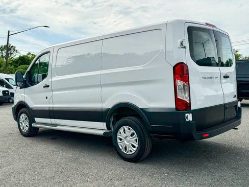 Used 2024 Ford Transit 250 Low Roof w/ Exterior Upgrade Package RWD image 5