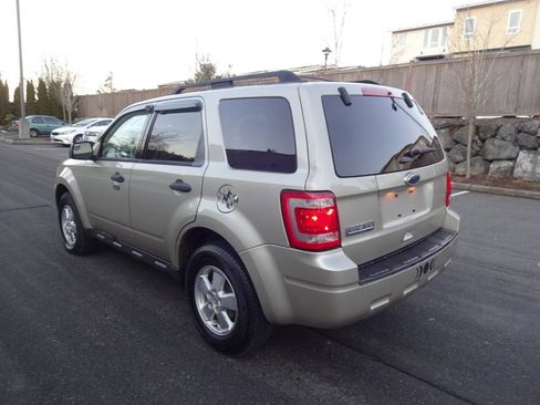 Used 2012 Ford Escape XLT image 5