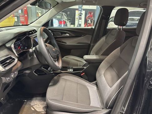 Used 2023 Chevrolet TrailBlazer LT w/ Convenience Package image 10