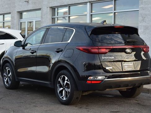 Used 2020 Kia Sportage LX image 4