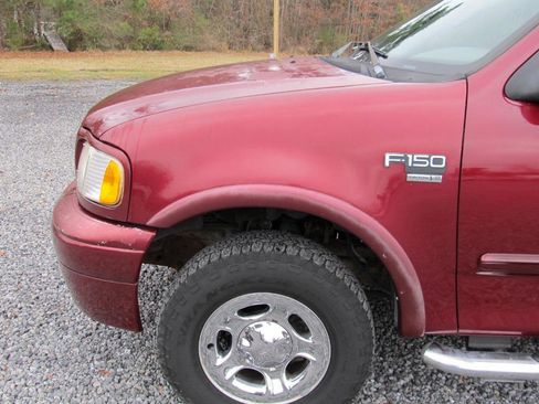 Used 2003 Ford F150 XLT image 10