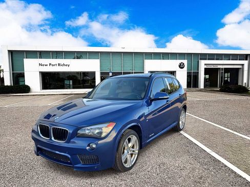Used 2014 BMW X1 sDrive28i image 4