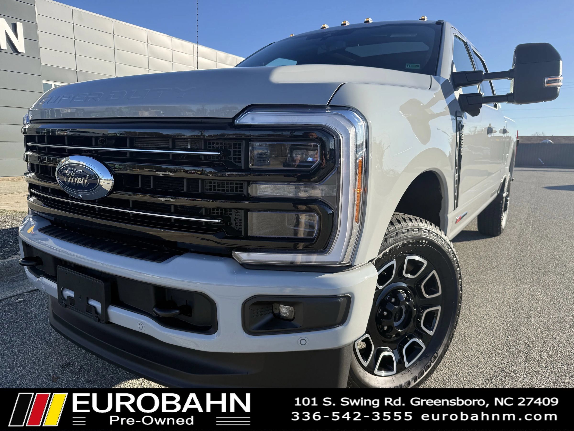 Used 2026 Ford F250 Platinum AWD/4WD image 1