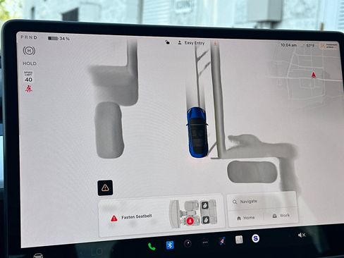 Used 2023 Tesla Model 3 Standard Range image 28