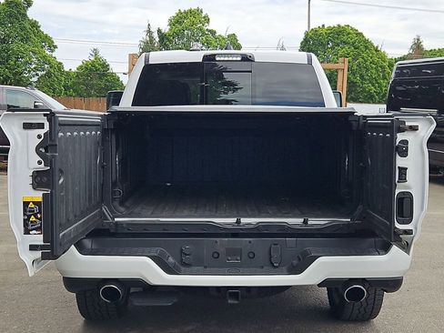 Used 2025 RAM 1500 Tungsten w/ Off Road Group AWD/4WD image 31