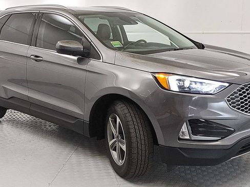 Certified 2023 Ford Edge SEL w/ Convenience Package AWD/4WD image 1