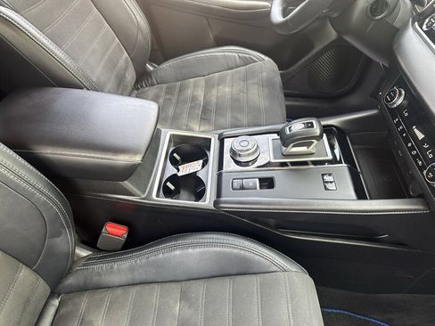 Used 2023 Mitsubishi Outlander SE AWD/4WD image 30