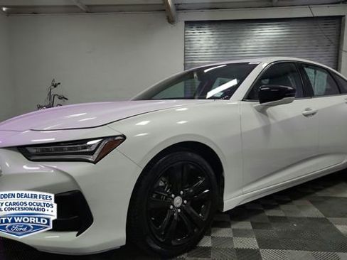 Used 2023 Acura TLX w/ Technology Package FWD image 4