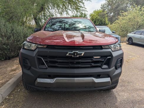 Used 2024 Chevrolet Colorado Trail Boss w/ Technology Package image 5